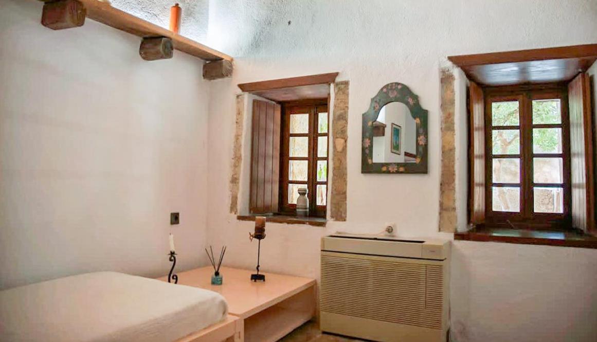 Menexes Suites Μονεμβασιά Εξωτερικό φωτογραφία