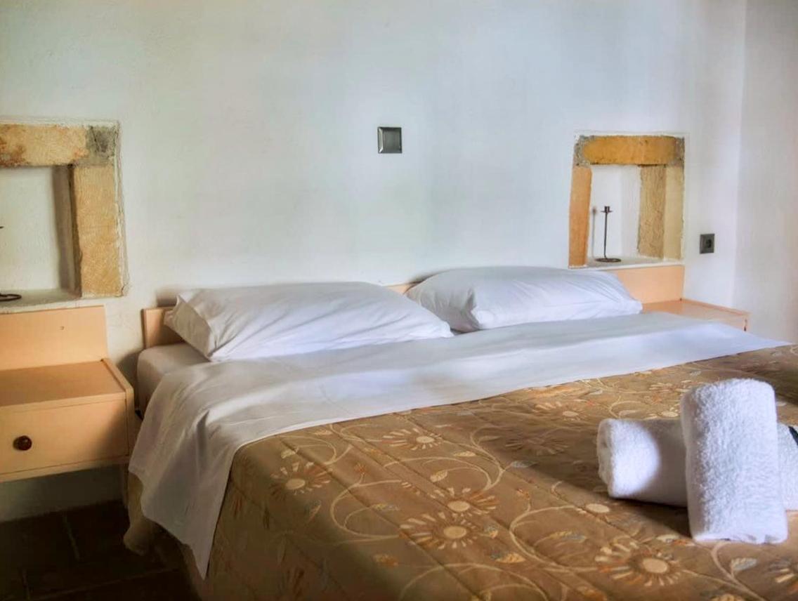 Menexes Suites Μονεμβασιά Εξωτερικό φωτογραφία
