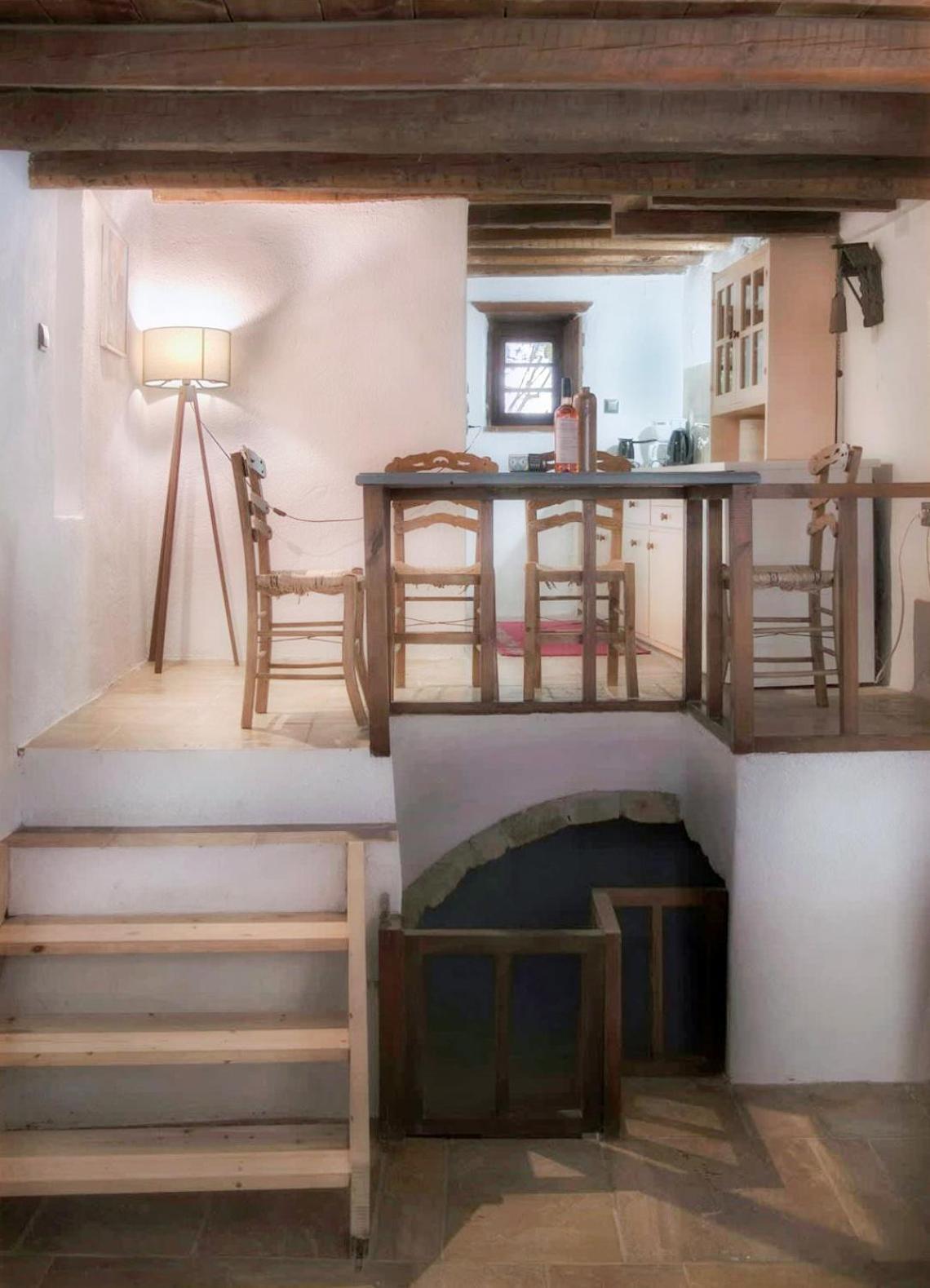 Menexes Suites Μονεμβασιά Εξωτερικό φωτογραφία